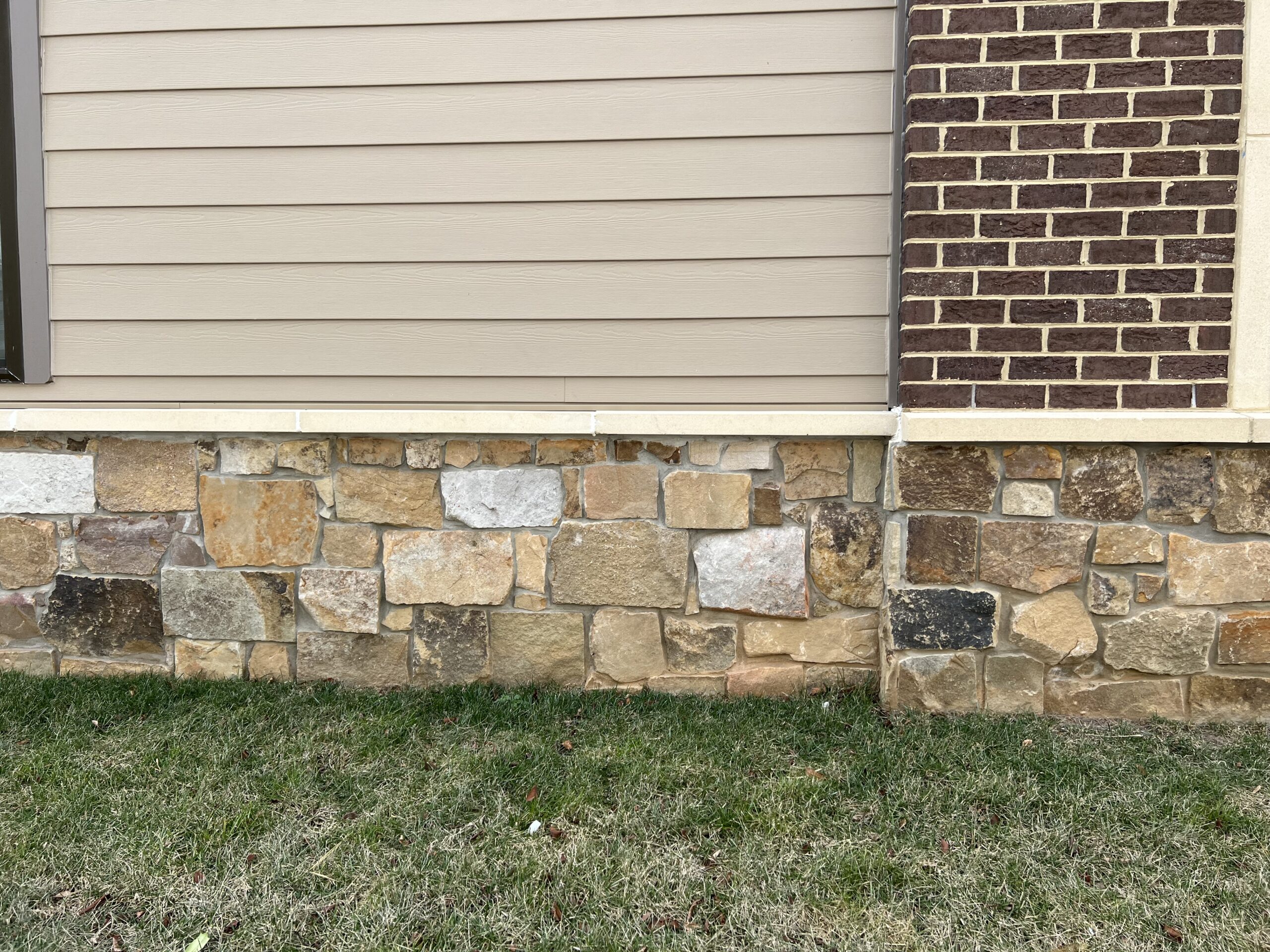 Stone Veneer Water Table Siding